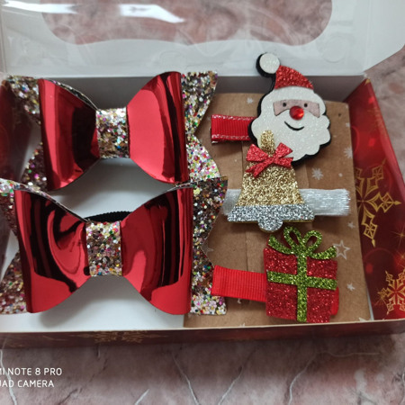 Новорічні бантики, пов’язки, шпильки для дівчаток