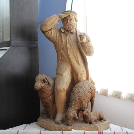 Скульптурна композиція «Пастух з вівцями»