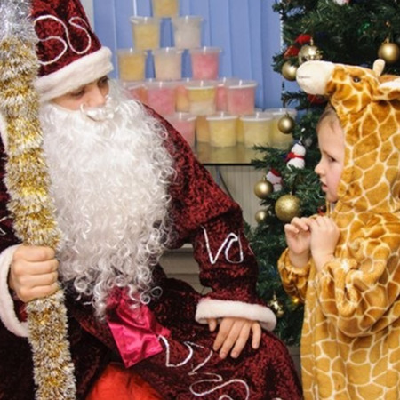 Привітання від Діда Мороза та Снігуроньки