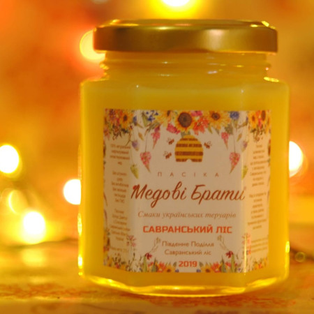 Баночка меду від «Медових братів»