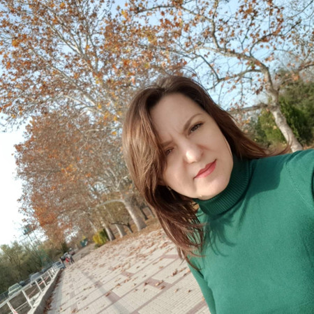 Елена Каминская, сооснователь студии Nail art center. Салат «Любимый»