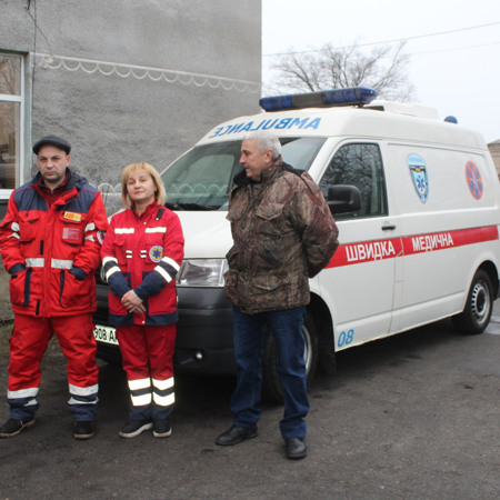 Автомобіль швидкої та кочегари  для Хорошівської лікарні