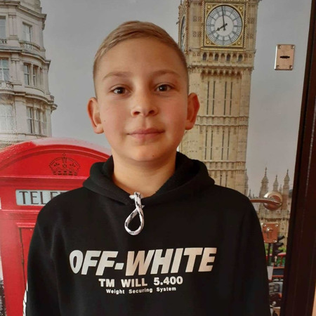 Лебедь Микола