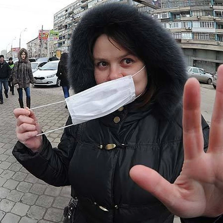 Вдягайте медичну маску