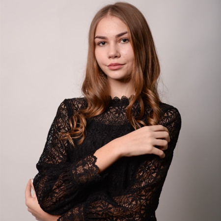 Каріна Іванова