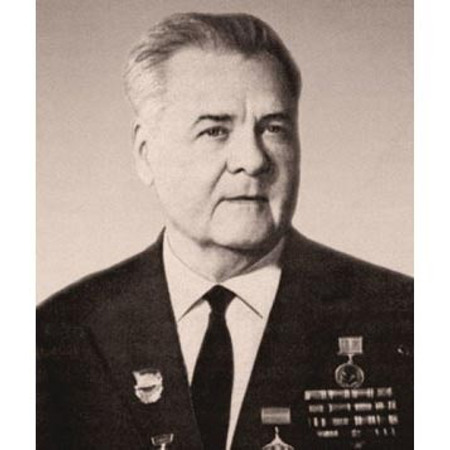  Виктор Бакаев