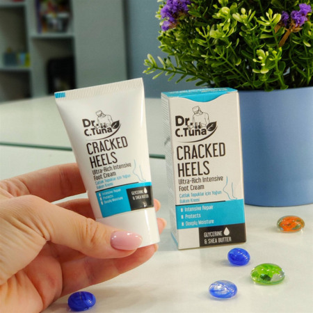 Крем для ног против трещин на пятках Dr.Tuna 