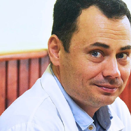 Не можна зняти халат і перестати бути лікарем: Валерій Кулик про обов’язки та стреси