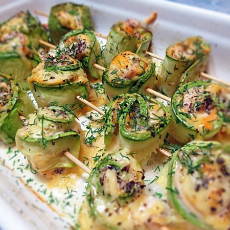 Рулетики з кабачками і куркою