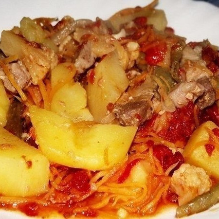 Ароматне рагу з цвітної капусти з айвою