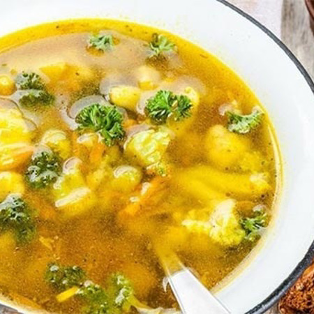 Гороховий суп з цвітною капустою