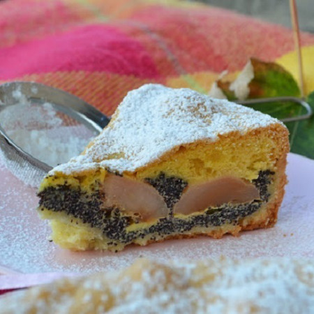 Яблучний пиріг з маком