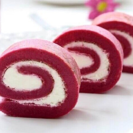 Роли з буряком і сиром