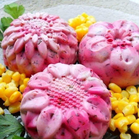 Закуска з буряка і оселедця