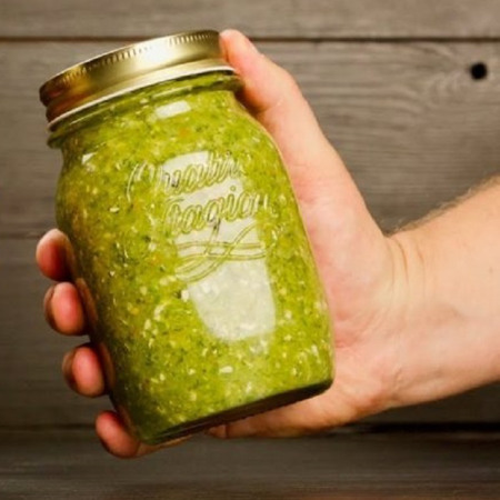 Гострий соус з зелених помідорів