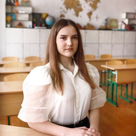 Марина Морозюк, срібна медаль, ліцей №1 імені Лесі Українки 