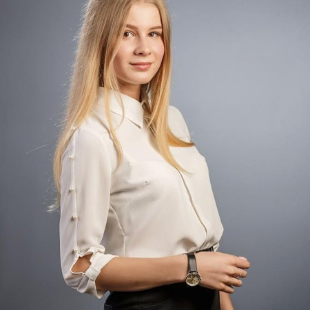 Анна Бондар, золота медаль, учениця школи № 7