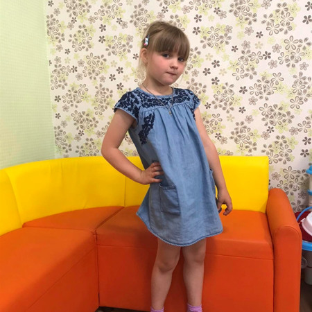 Поліна Гаращенко,  5 років, с. Богинівка