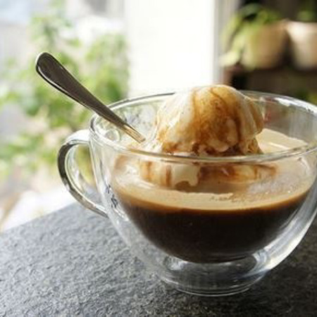 Тілець – афогато