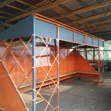 Автобусні зупинки