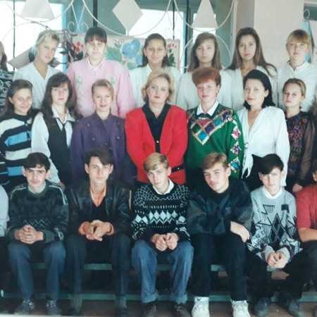  Рябоконь Оксана Аркадіївна, класна керівниця 11-А класу 1997 року випуску  