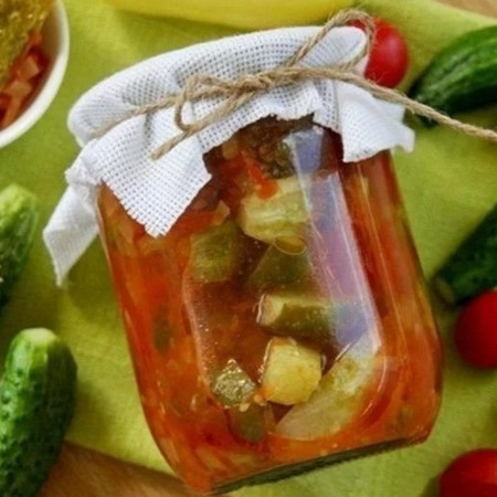 Лечо з огірками