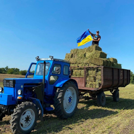Леонід Бобошко: "Не мала баба клопоту, купила трактор" 
