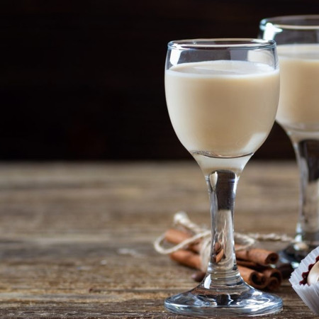 Вершковий лікер з білим шоколадом