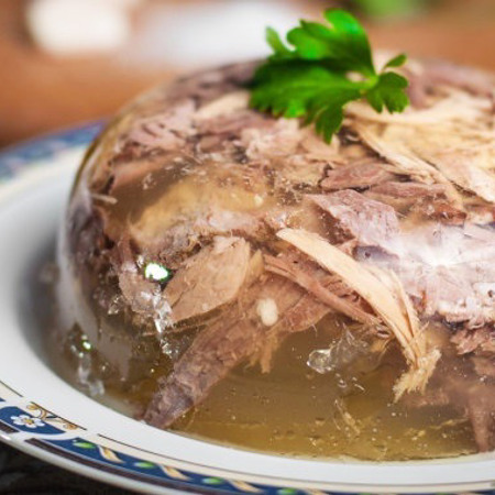 Холодець зі свинини та яловичини у мультиварці