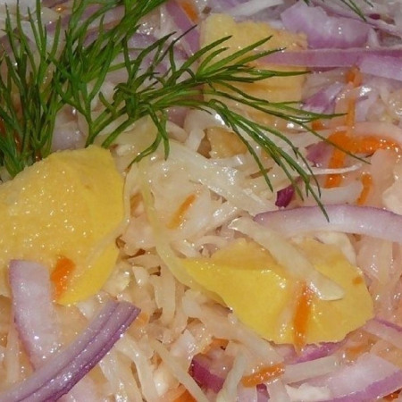 Квашена капуста з айвою