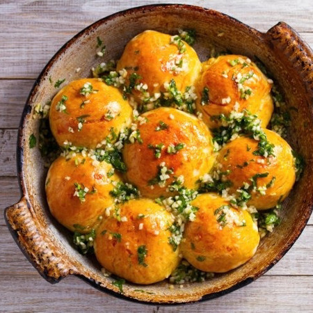 Пампушки з часником до борщу