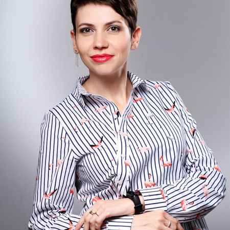 Олена Конюшок, номінація «Жінка у владі»