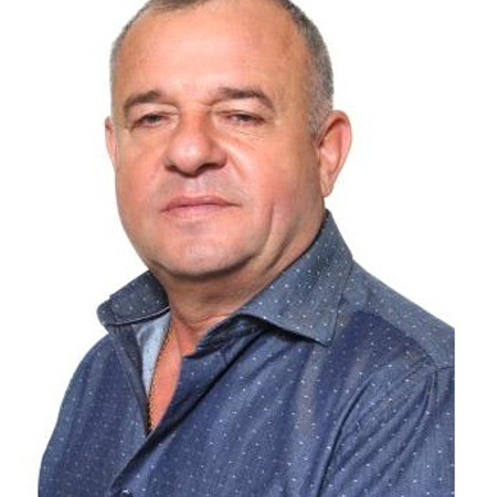 Старомаяківський сільський голова‎ Микола Петрович Бурдюжа 