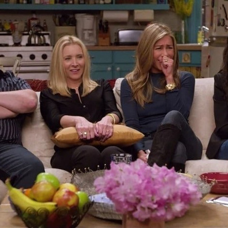 Музичний жарт над Дженніфер Еністон