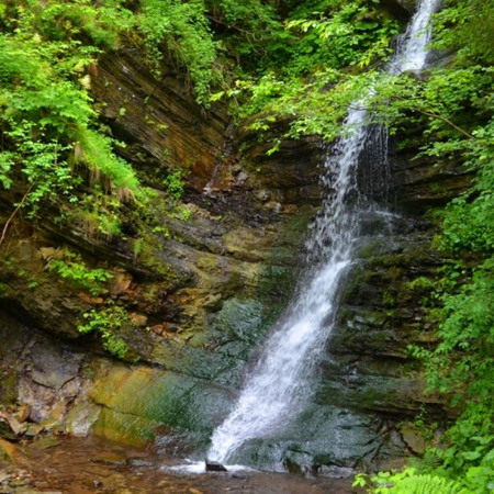 Водоспад Лазний