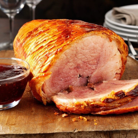 Свинина зі сливовим соусом