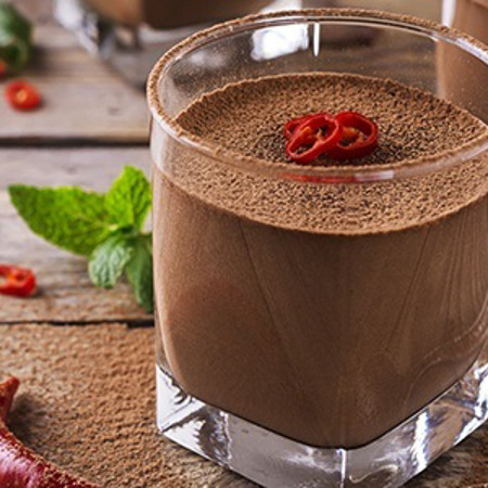 Какао з корицею та перцем чилі