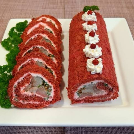 Буряковий рулет з оселедцем