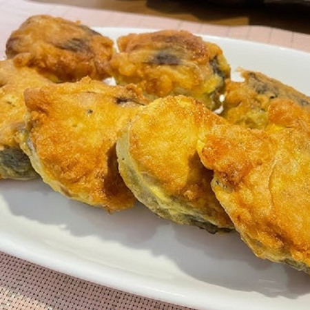 Смажений хек у хрусткій паніровці