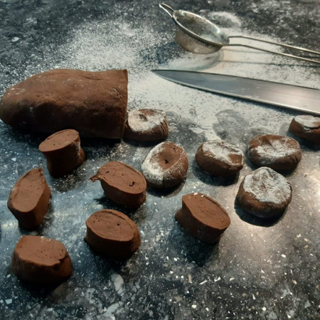 Шоколадні десертні вареники (солодкі)