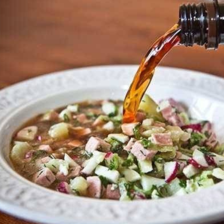 Класична окрошка на квасі