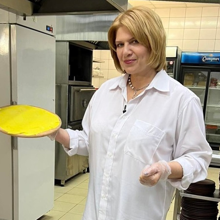 Кутя з «Артеку» - Олена Єрмоленко, журналістка, Покровськ, Донецька область