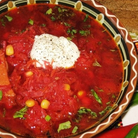 Борщ з айвою та кукурудзою (Крим)