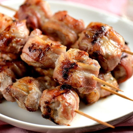 Класичний шашлик зі свинини