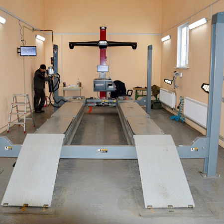 Розвал-сходження коліс на 3D стенді HUNTER