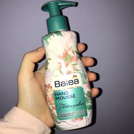 Начатый мусс для рук