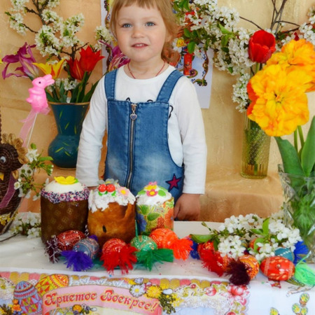 Фоменко Злата, 2,5 рочки, с. Самарське