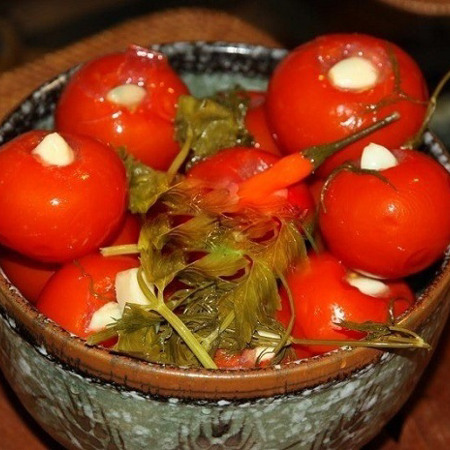 Помідори «Часничок»