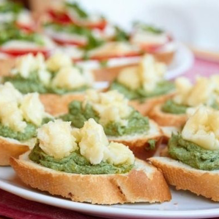 Грінки з кропивою 