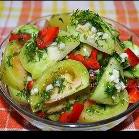 Мариновані зелені помідори шматочками